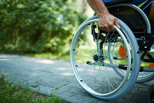 Aide à domicile en cas de handicap - Quimper, Douarnenez, Plogonnec Aide à domicile en cas de handicap - Quimper, Douarnenez, Plogonnec